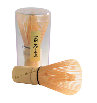 Matchavisp av bambu